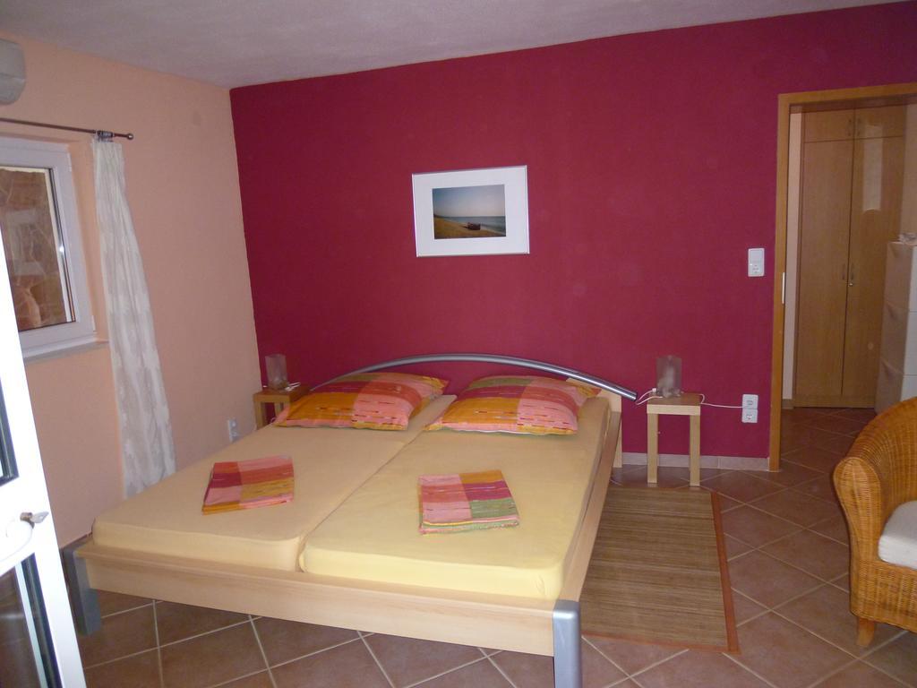 Apartments Helena Orebić Екстериор снимка