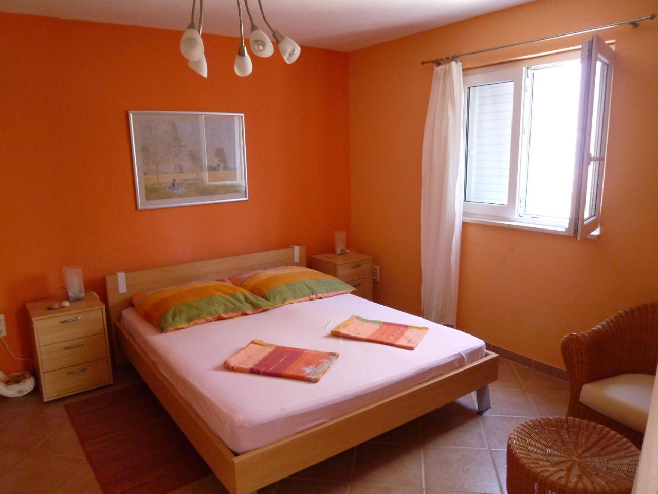 Apartments Helena Orebić Екстериор снимка